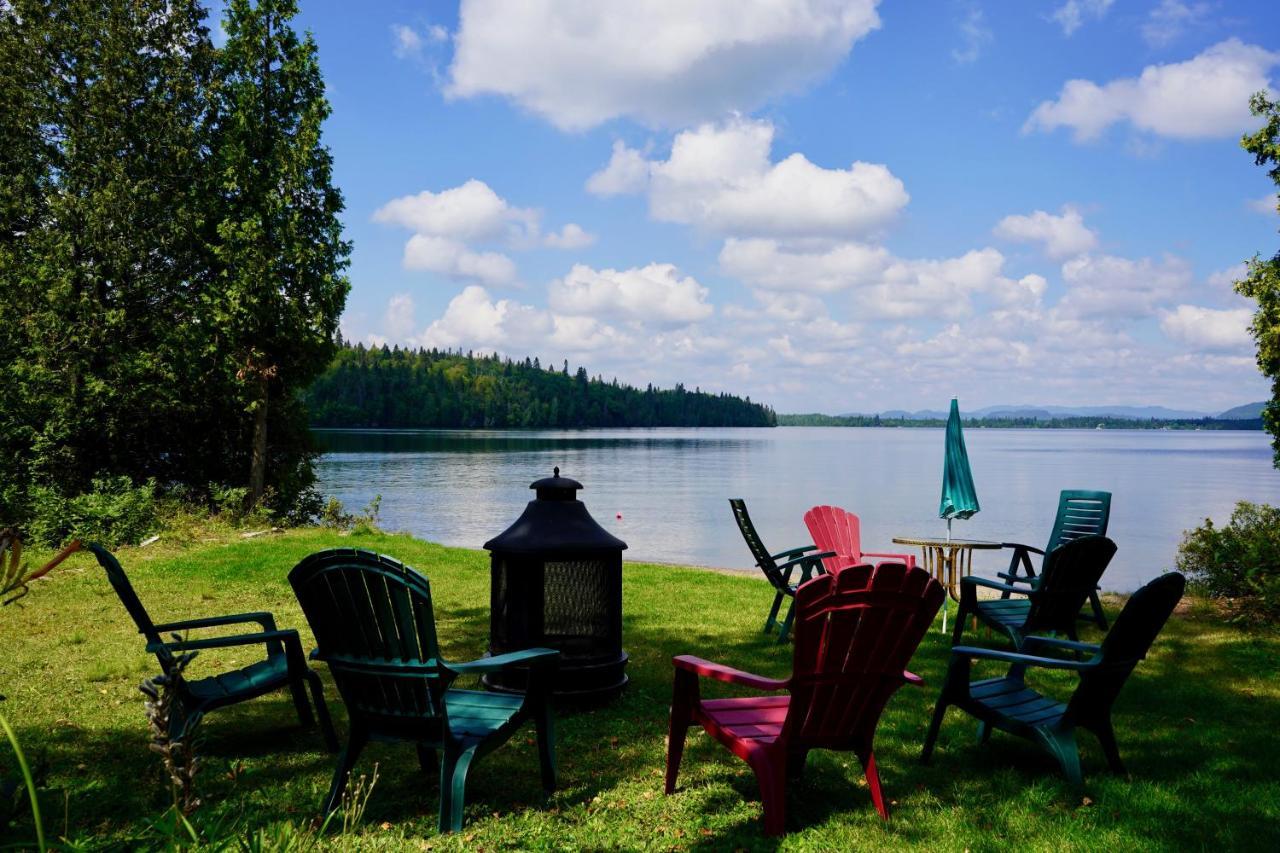 Le Cent Villa Chicoutimi Екстериор снимка